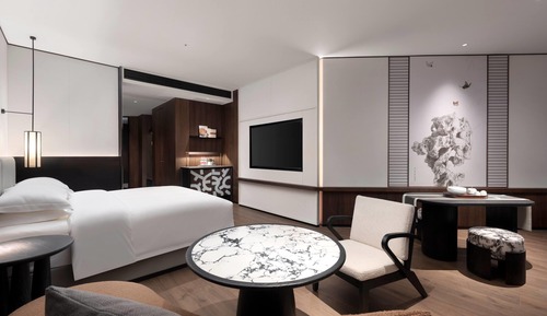 Deluxe Room, 1 King Bed, Non Smoking ( Tea Art Room)