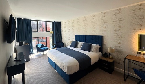 Signature Room