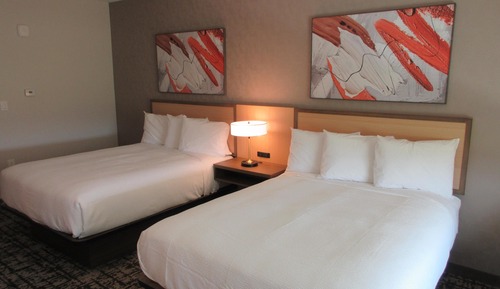 Standard Room, 2 Queen Beds, Accessible, Kitchenette