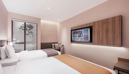 Family Twin Room