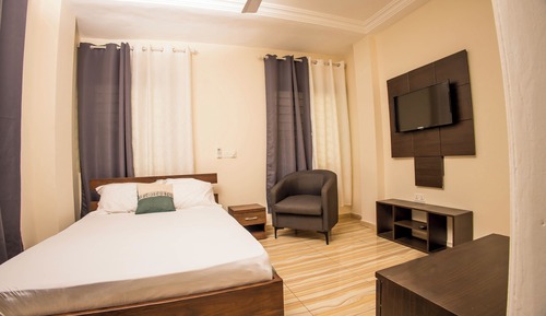 Family Villa, Kitchenette, City View