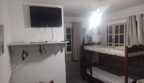Basic Quadruple Room, Housekeeping