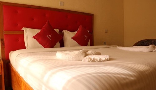 Standard Double Room, Garden View