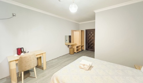 Classic Double or Twin Room, Patio