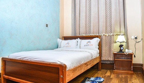 Deluxe Single Room