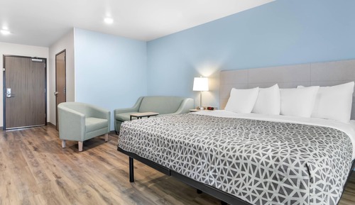 Suite, 1 King Bed, Non Smoking