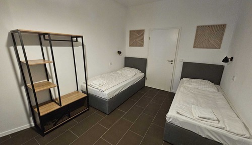 Studio, 2 Twin Beds, Kitchen