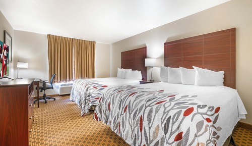 Deluxe Room, 2 Queen Beds, Accessible, Non Smoking