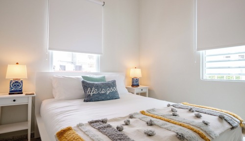 Apartment, Balcony, City View