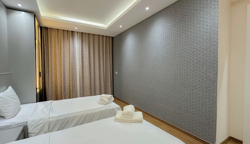 Deluxe Suite, 3 Bedrooms, Balcony, Resort View