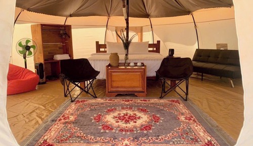 Standard Tent, 1 King Bed, Private Bathroom, Valley View