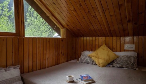 Deluxe Room, Balcony, Valley View