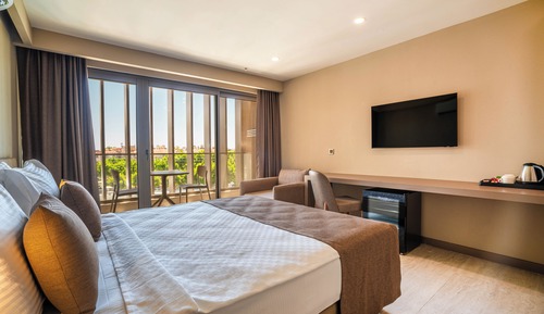 Standard Room, Pool View