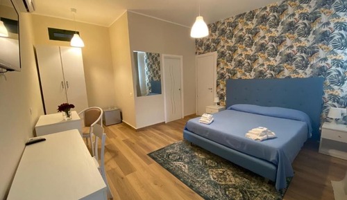 Economy Room, Patio, Garden View