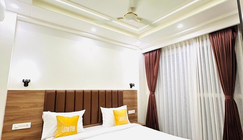 Deluxe Apartment, City View