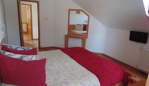 Basic Double Room, Balcony, Garden View