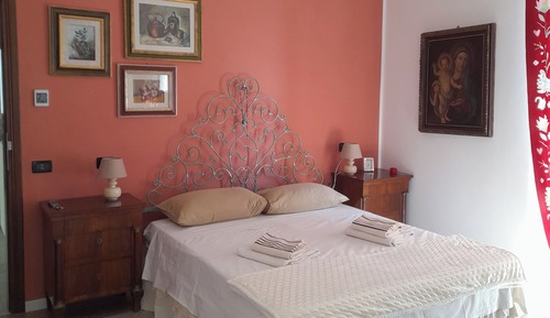 Classic Triple Room, Balcony, Hill View