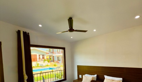 Premier Room, Pool View