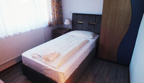 Classic Single Room, Hill View