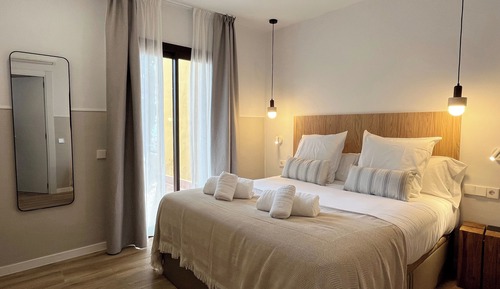 Apartment, 1 Bedroom, Pool View