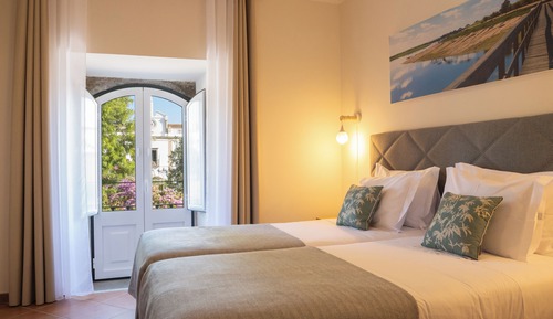 Suite, Garden View