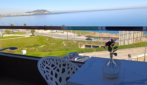 Family Apartment, Beach View