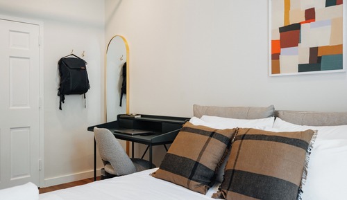 Basic Double Room, 1 Queen Bed