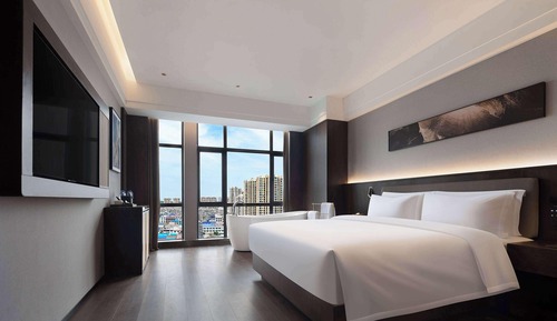 Luxury Suite, 1 King Bed, Non Smoking