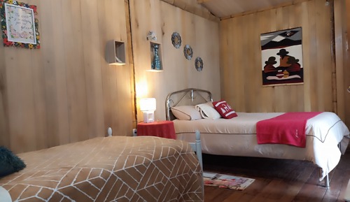 Economy Cabin, Balcony