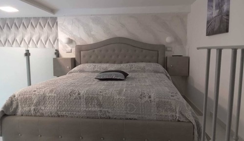 Basic Apartment, Balcony