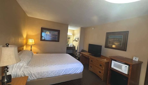 Deluxe Room, 1 Queen Bed, Non Smoking