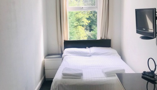 Basic Double Room