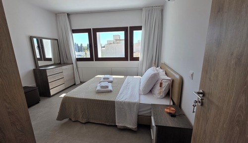 Family Apartment, City View