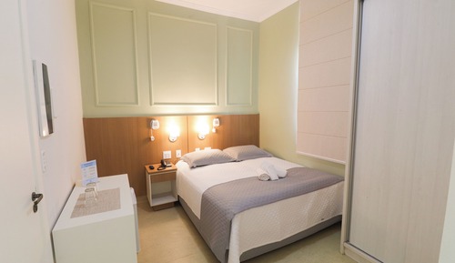 Double Room, 1 Double Bed