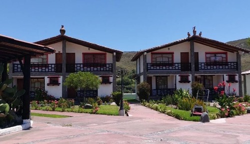Classic Triple Room, Mountain View