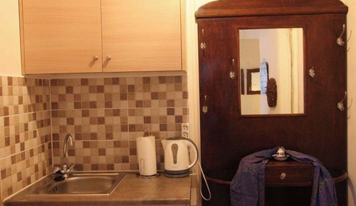 Standard Studio, Balcony, Garden View