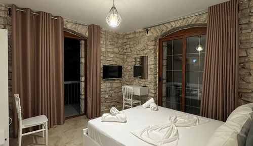 Comfort Double Room, Courtyard View