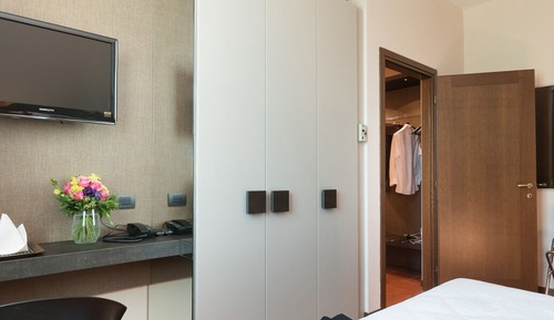 Superior Suite