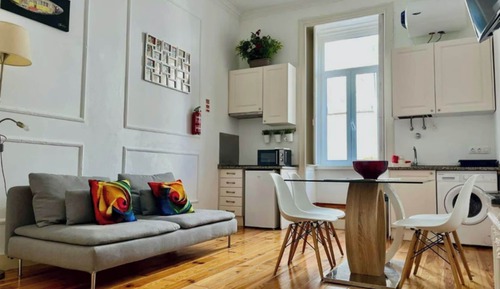 Apartment, 2 Bedrooms, Patio, City View