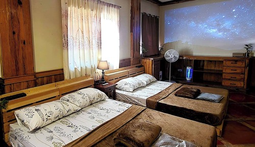 House, 6 Bedrooms, Smoking, Balcony