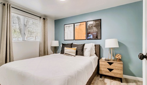 Basic Apartment, 2 Bedrooms, Pets Allowed