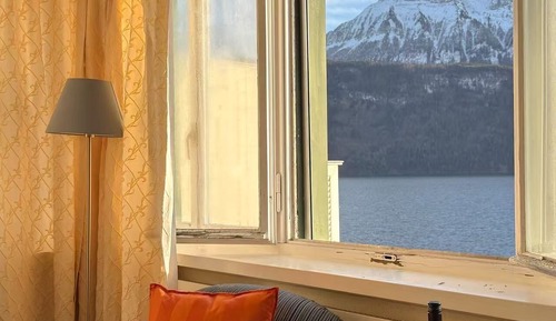 Deluxe Double Room, Lake View