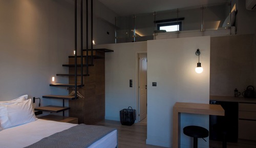 Loft, Garden View, Ground Floor