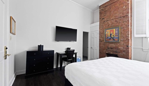 Deluxe Room, 1 King Bed