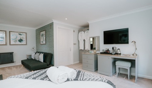 Exclusive Room