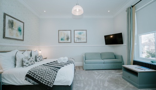 Premier Room
