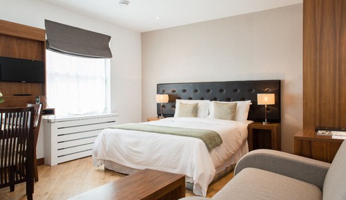 Deluxe Room, Balcony, Valley View