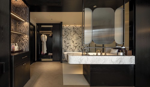 Premier Room