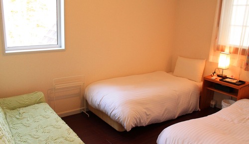 City Double Room, 2 Twin Beds, Non Smoking, Courtyard Area