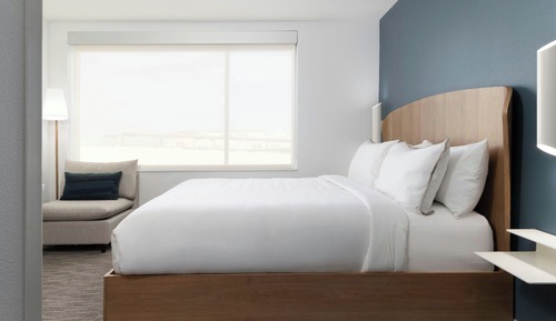 Studio, 1 King Bed